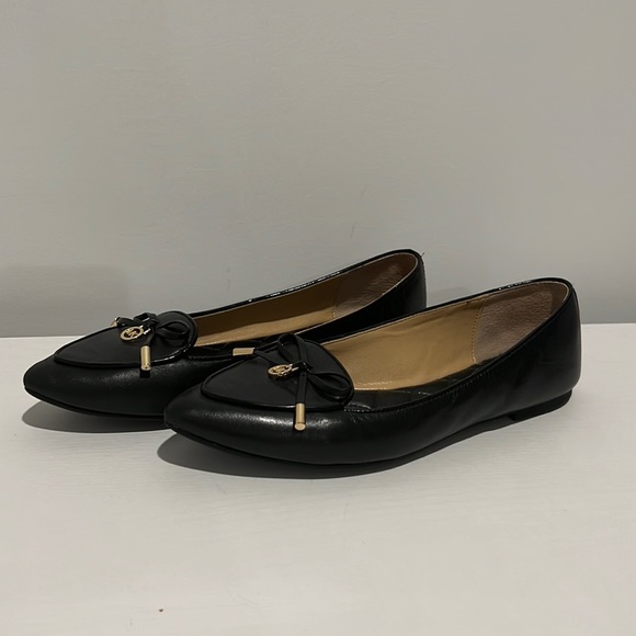 Black Michael Kors Flats - Picture 1 of 4